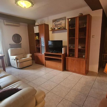 Rooms On Malvarrosa Beach Valencia Bagian luar foto