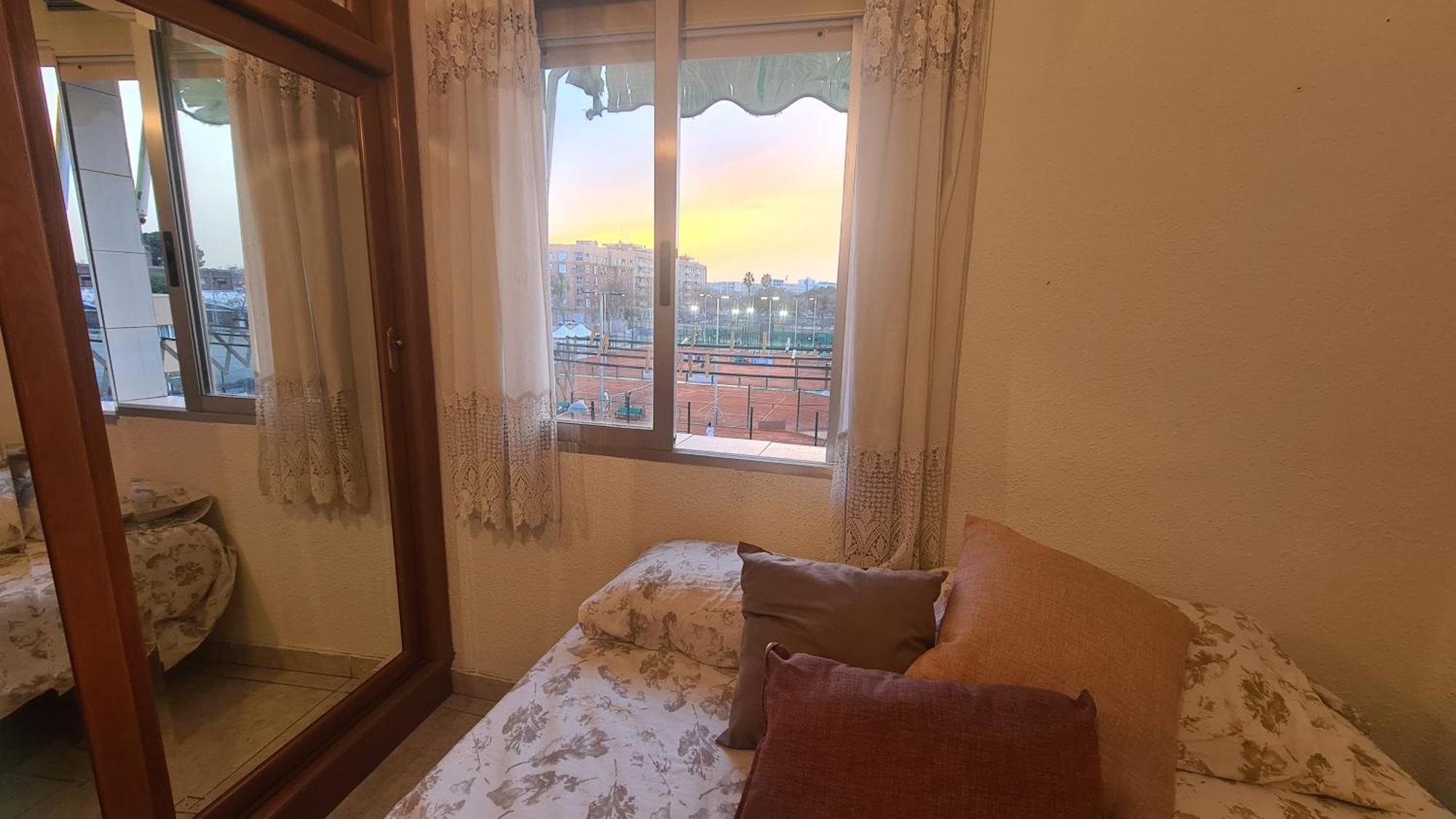 Rooms On Malvarrosa Beach Valencia Ruang foto